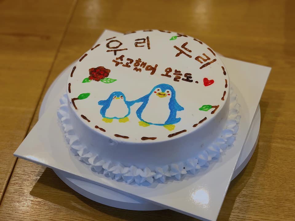 2019년 01월 30일. 도담동 한마음 정육식당에서 교육감님, 중등교육과 신주식 과장님, 고재순 담당 장학사님, 우리누리 2기 멘토가 전체평가회를 진행했습니다. · 1